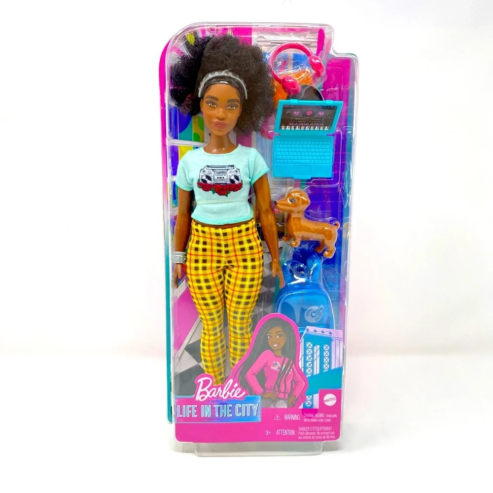 Mattel Barbie Life in the City “Brooklyn” Roberts‎ - Lyla plus pet NEW